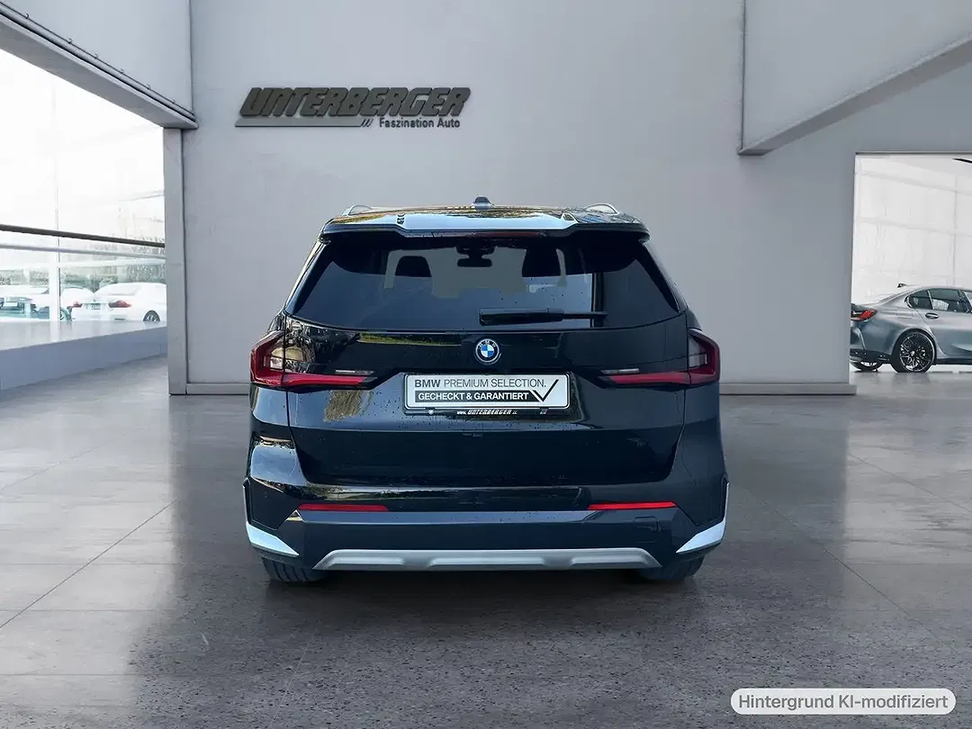 BMW X1 - Thumbnail 5