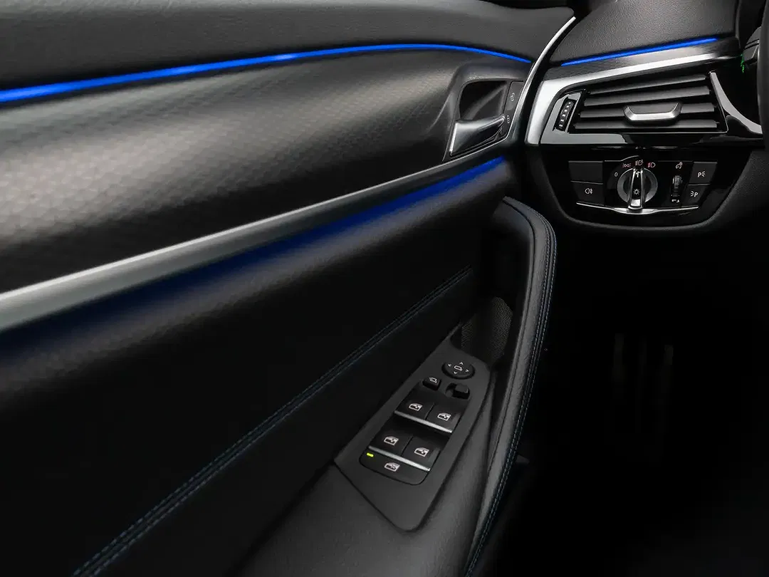 BMW 530 - Thumbnail 32