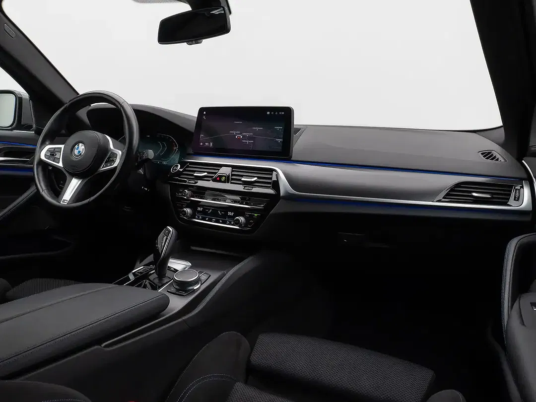 BMW 530 - Thumbnail 36