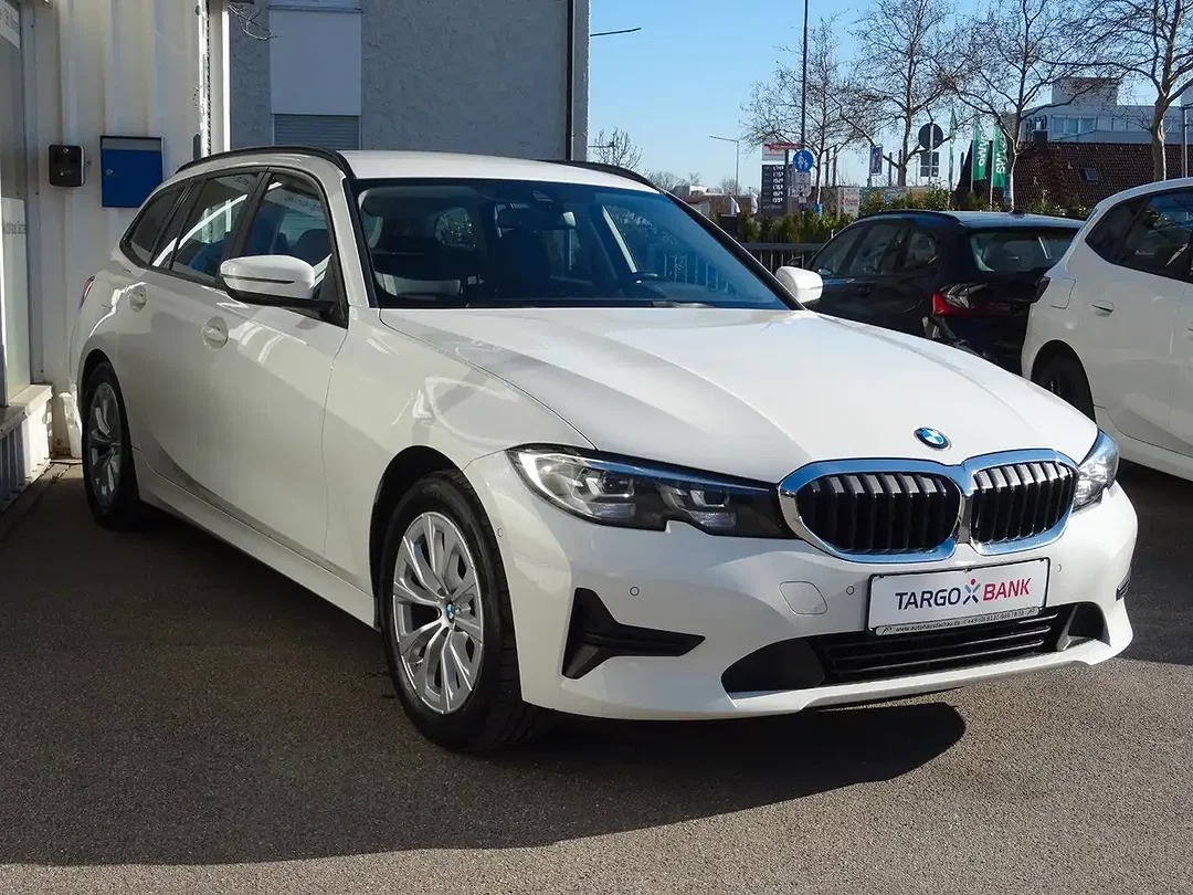 BMW 320 - Afbeelding 1