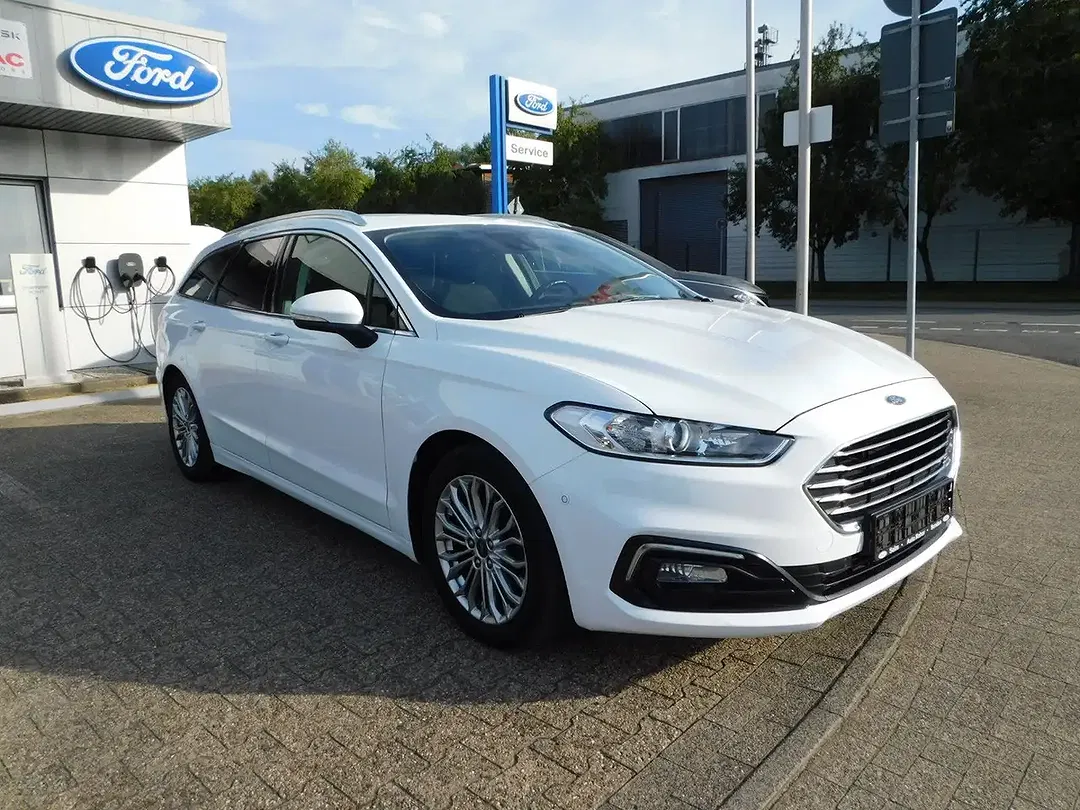 Ford Mondeo - Thumbnail 1