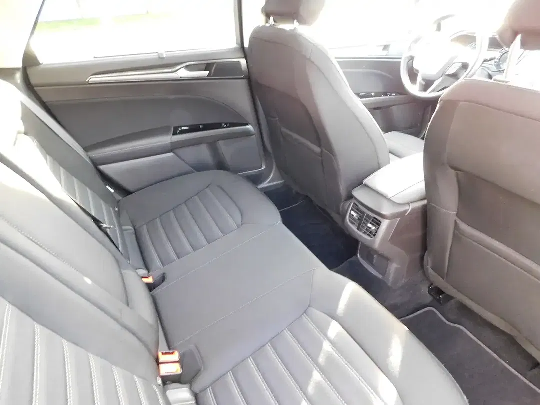 Ford Mondeo - Thumbnail 14