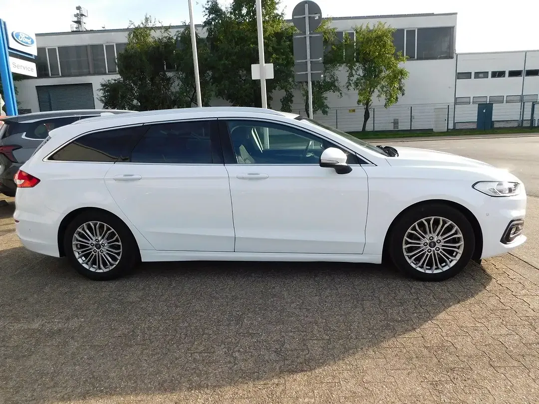 Ford Mondeo - Thumbnail 4