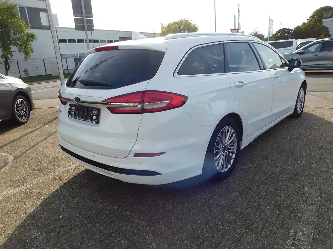 Ford Mondeo - Thumbnail 5