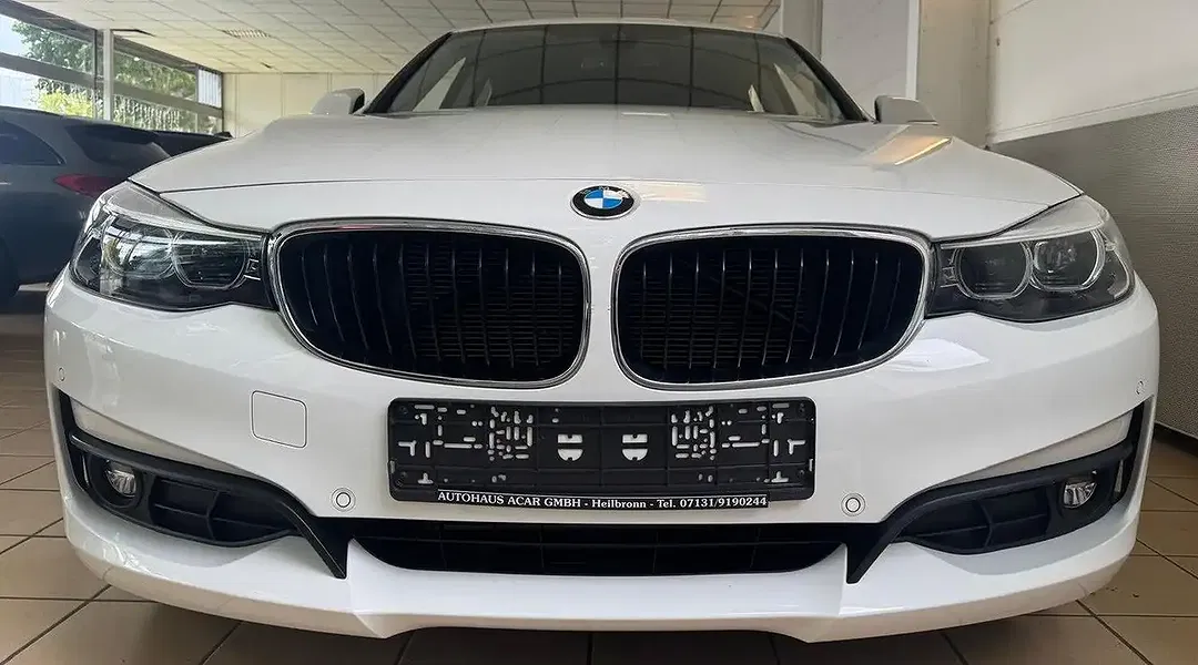 BMW 320 - Thumbnail 4