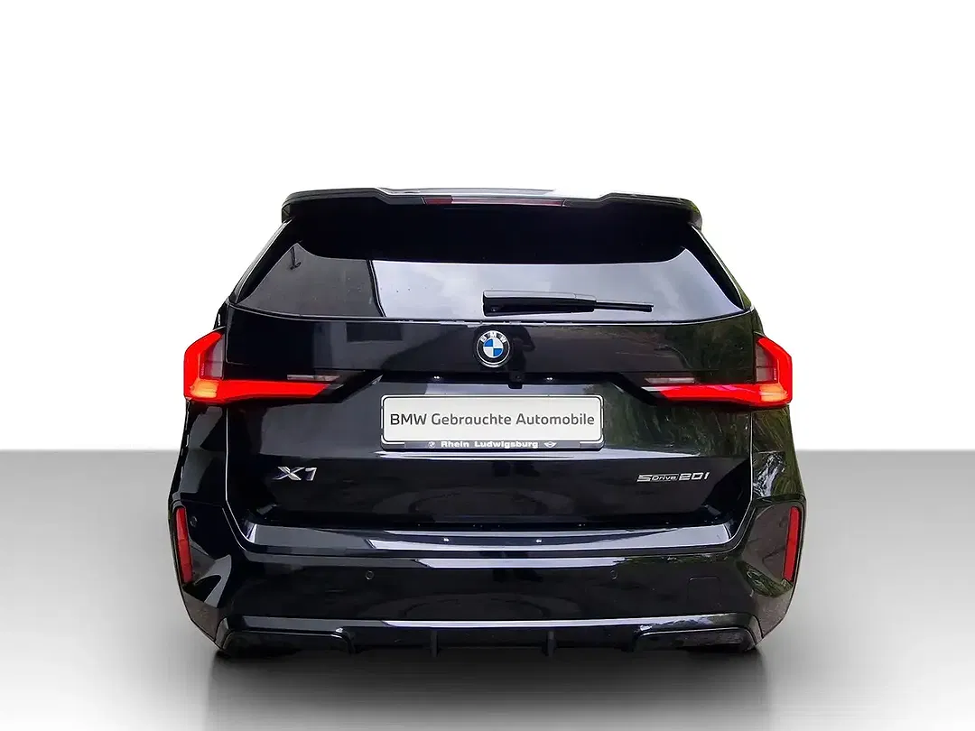 BMW X1 - Thumbnail 6