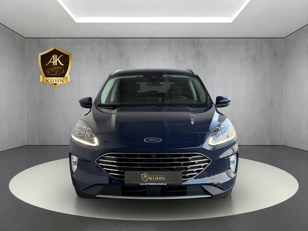 Ford Kuga - Thumbnail 2