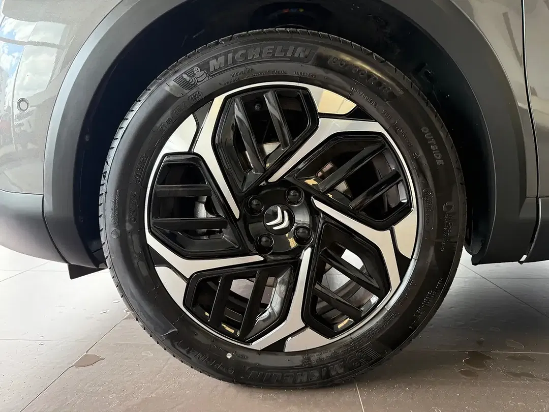 Citroen C4 - Thumbnail 9