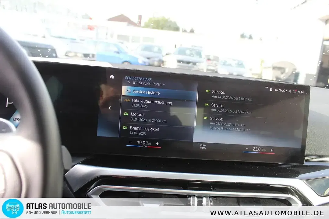 BMW 320 - Thumbnail 4
