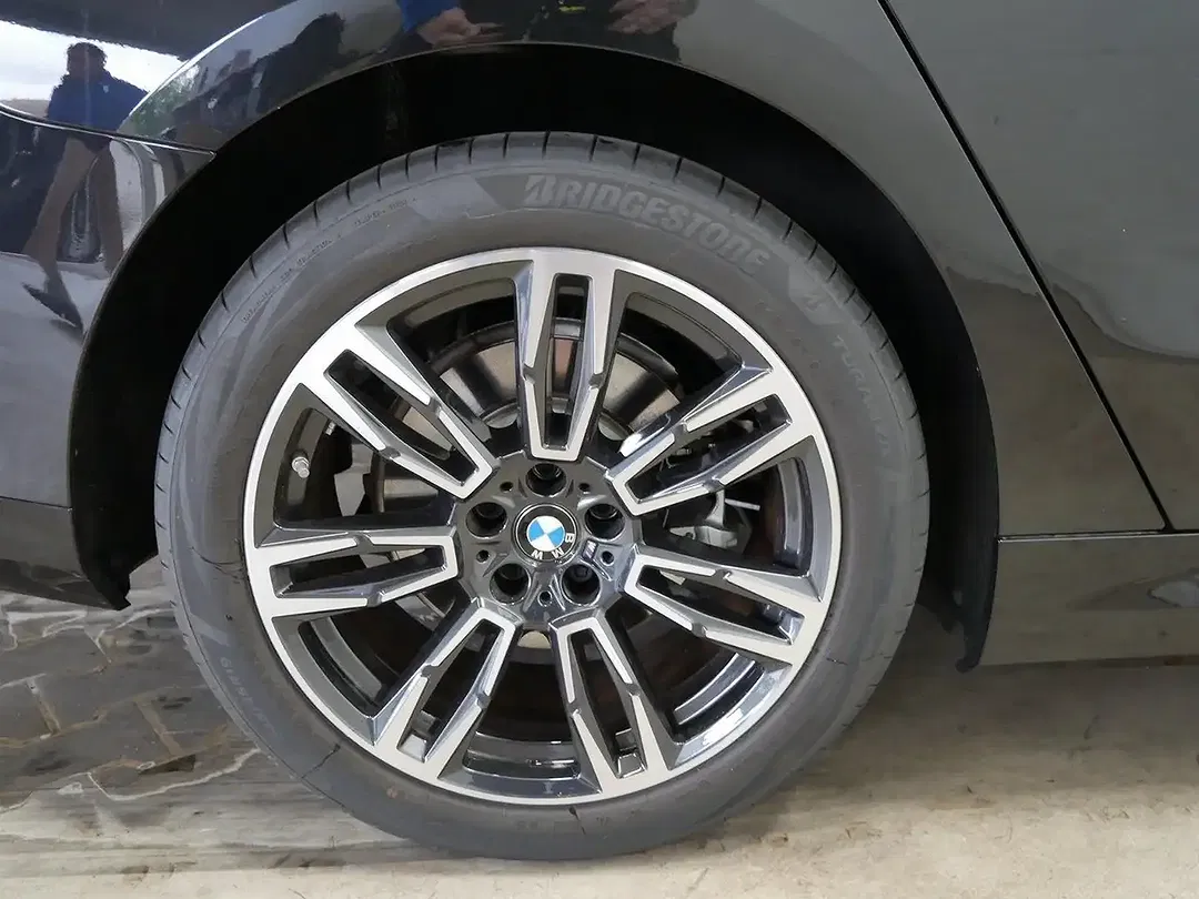 BMW 530 - Thumbnail 8