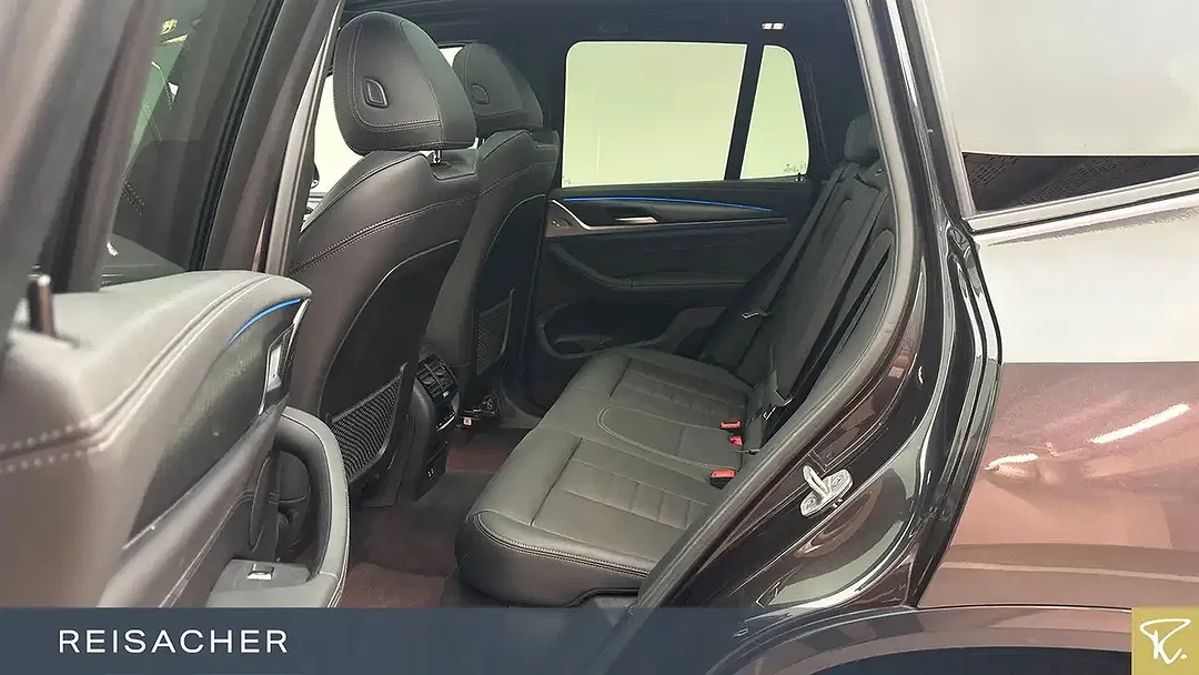 BMW X3 - Thumbnail 8