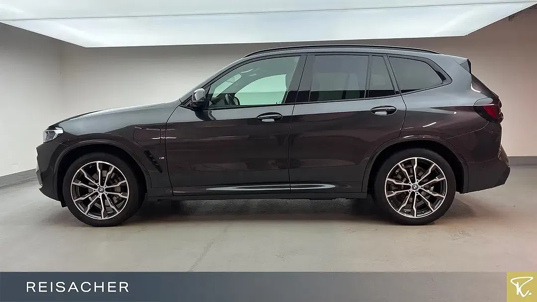 BMW X3 - Thumbnail 9