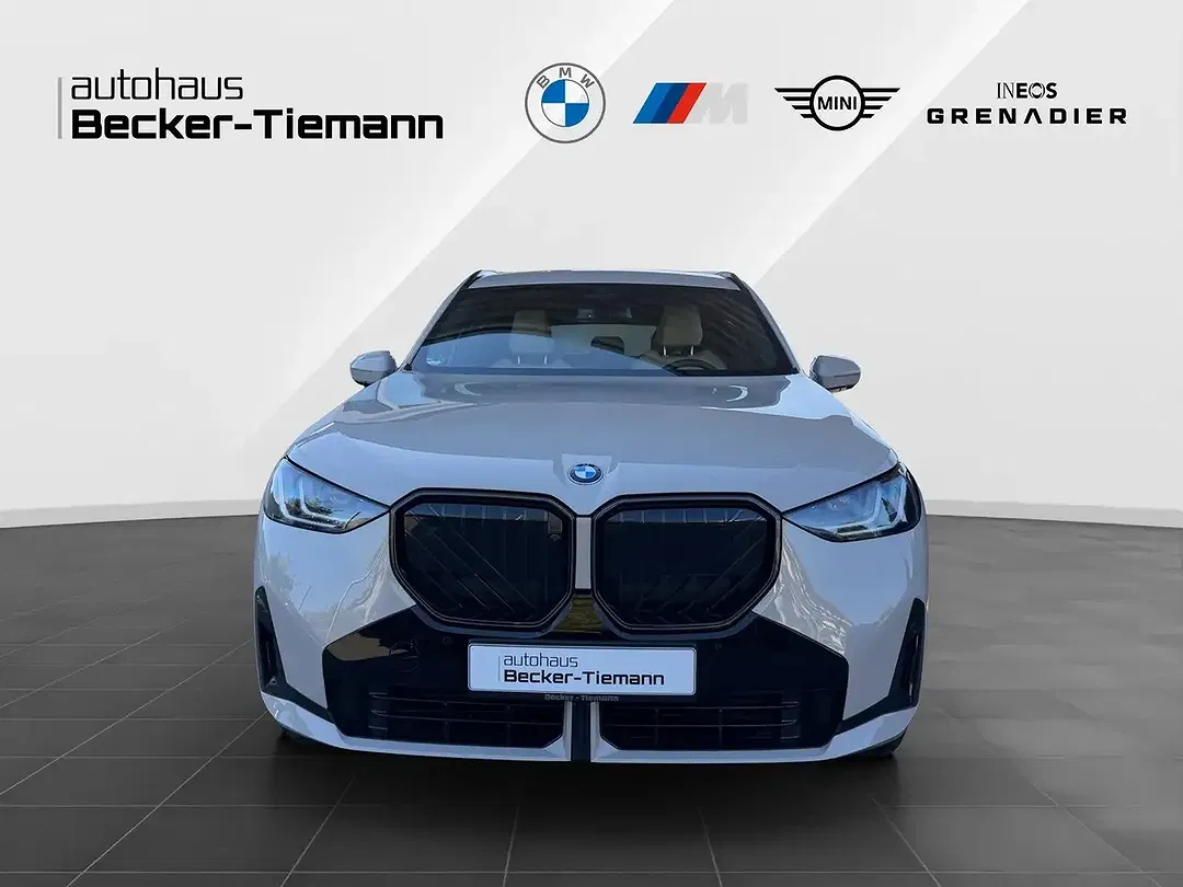 BMW X3 - Thumbnail 2