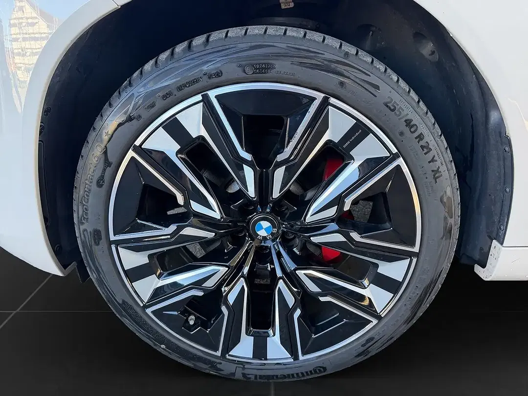 BMW X3 - Thumbnail 8