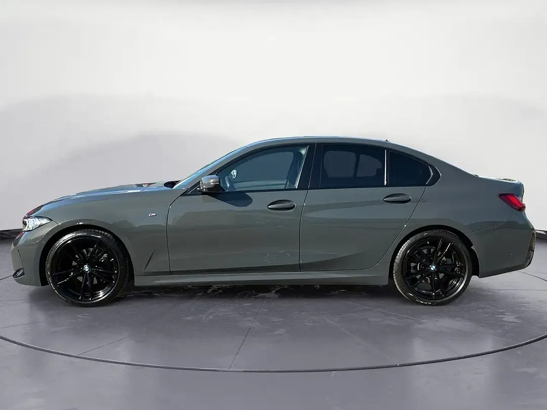 BMW 320 - Thumbnail 3