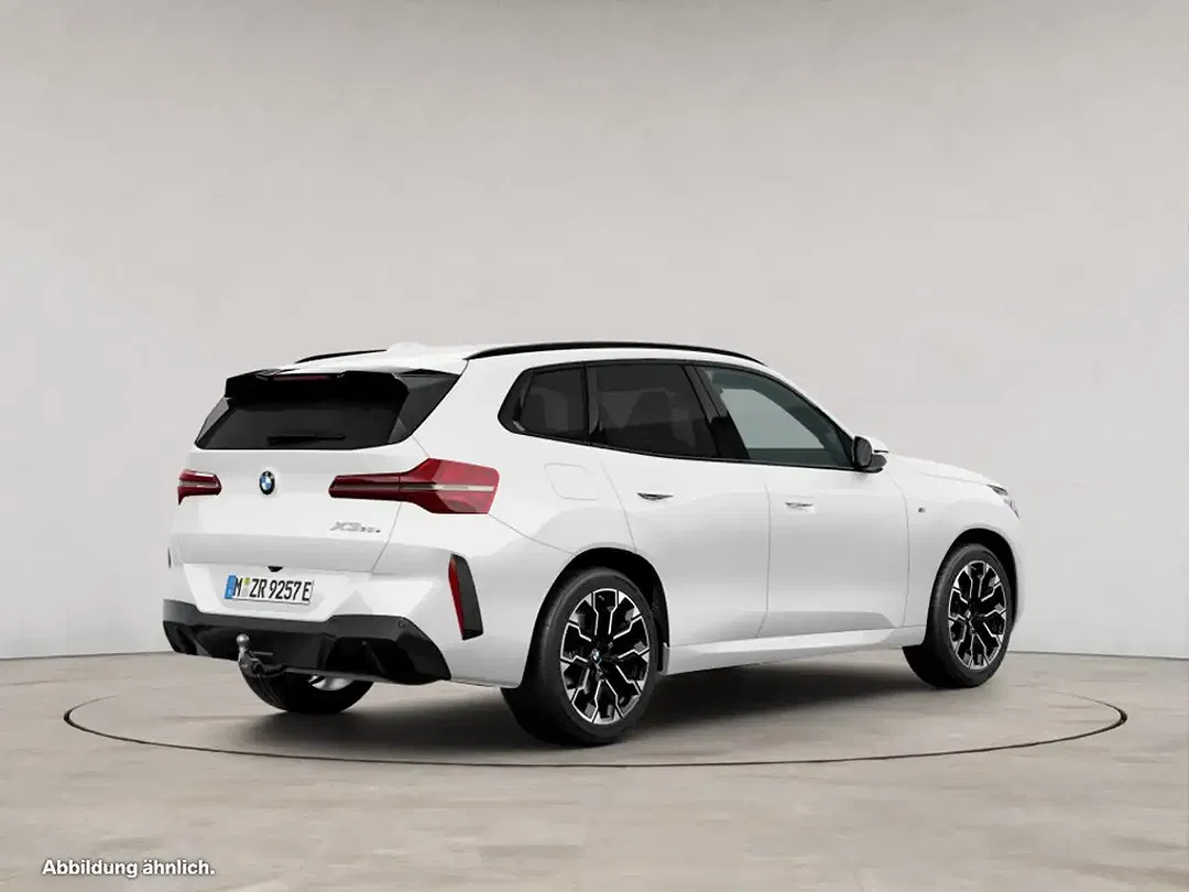 BMW X3 - Thumbnail 2