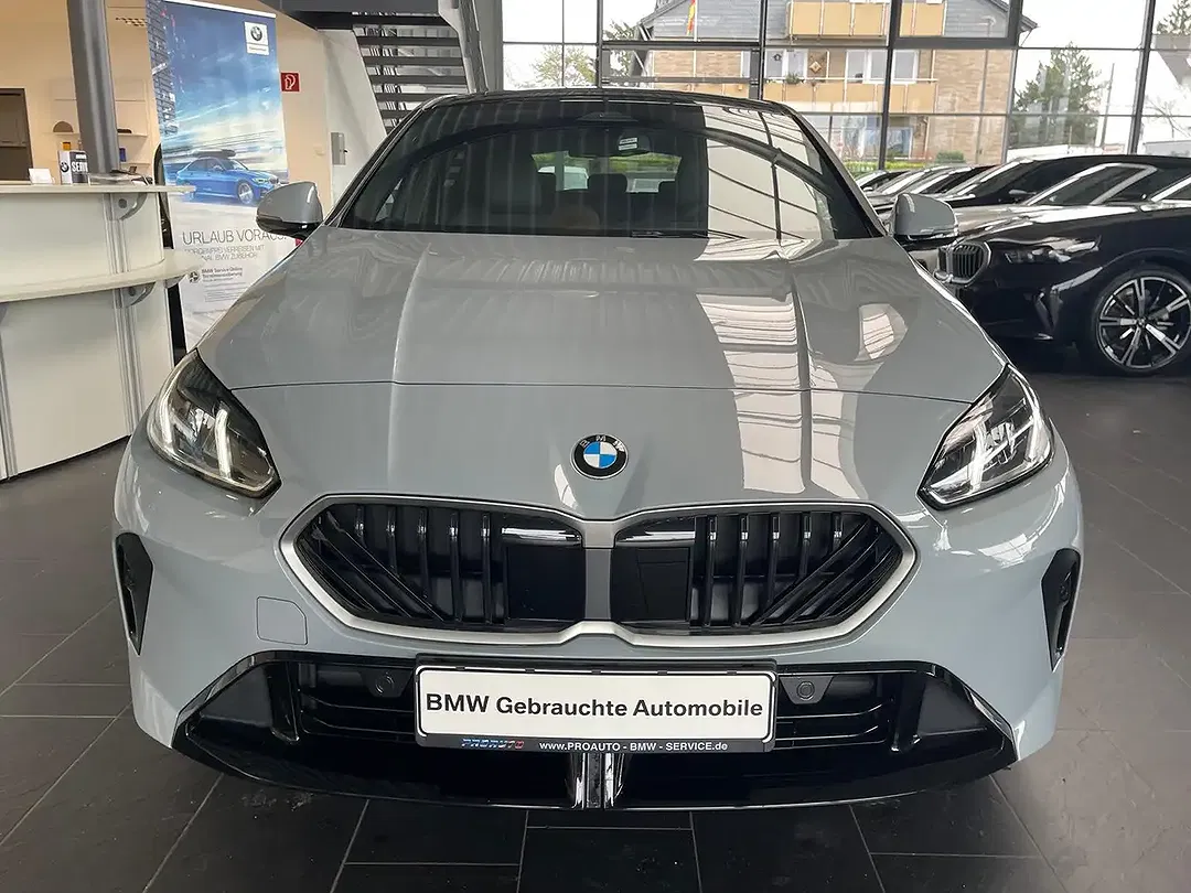 BMW 120 - Thumbnail 3