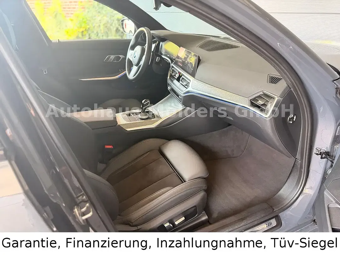 BMW 330 - Thumbnail 12