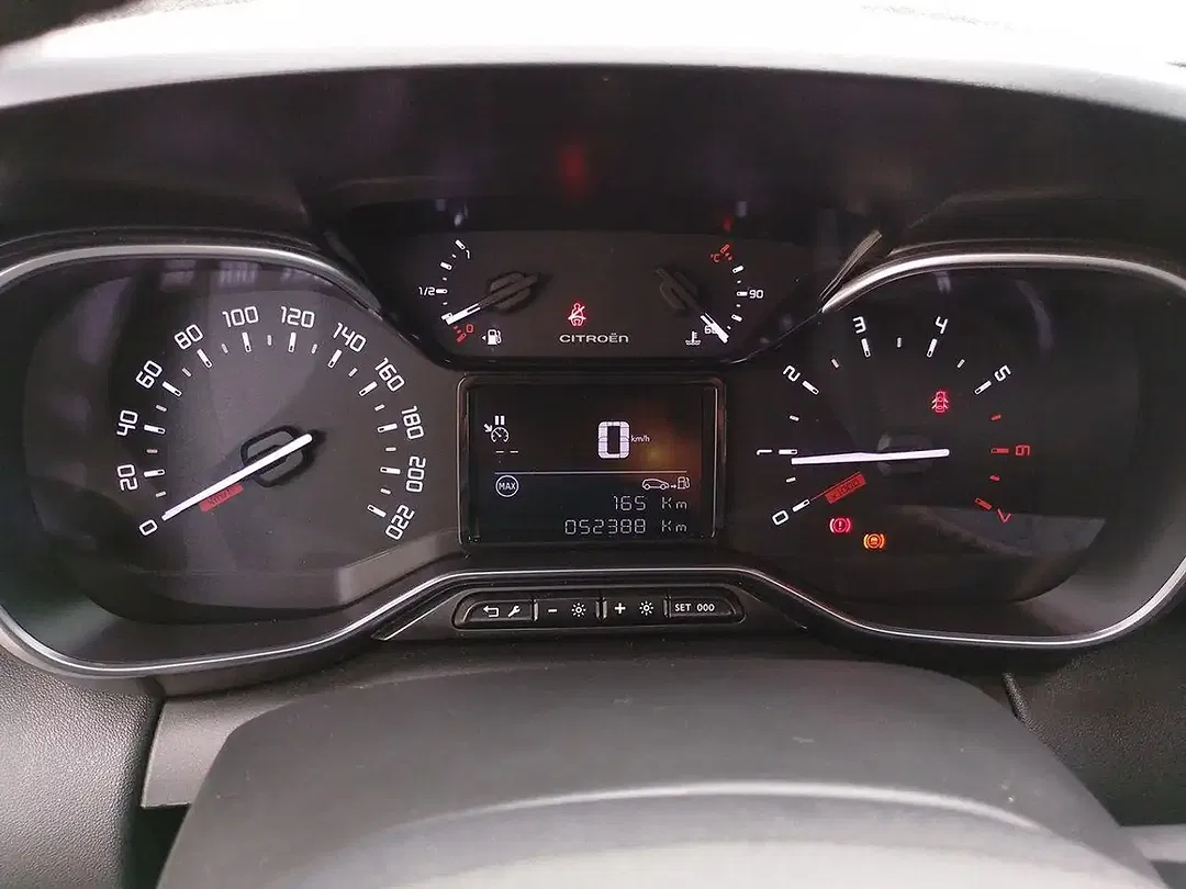 Citroen C3 Aircross - Thumbnail 8