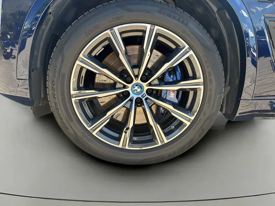BMW X5 - Thumbnail 13