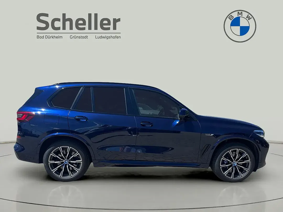 BMW X5 - Thumbnail 9
