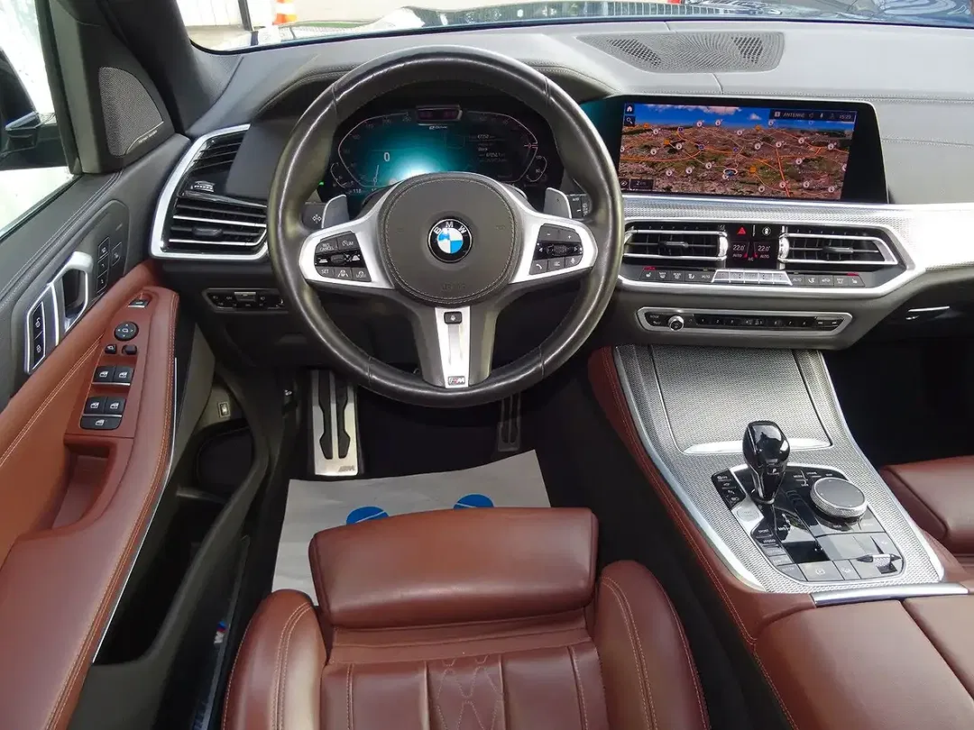 BMW X5 - Thumbnail 10