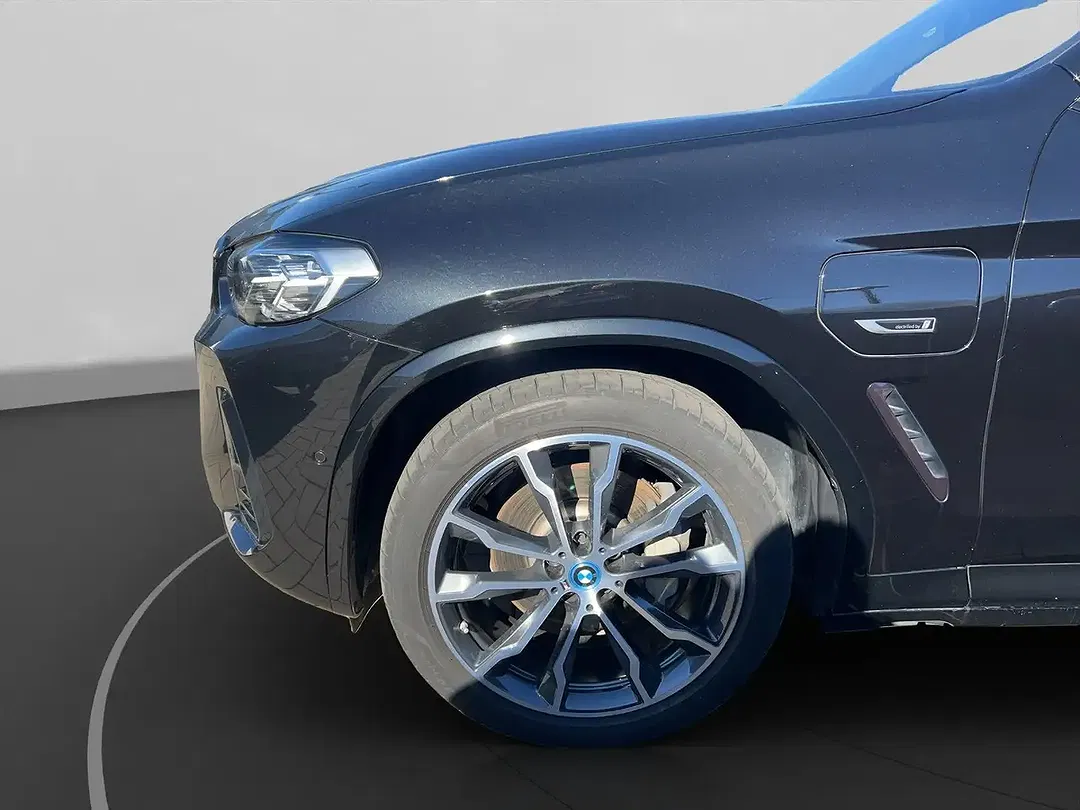 BMW X3 - Thumbnail 15