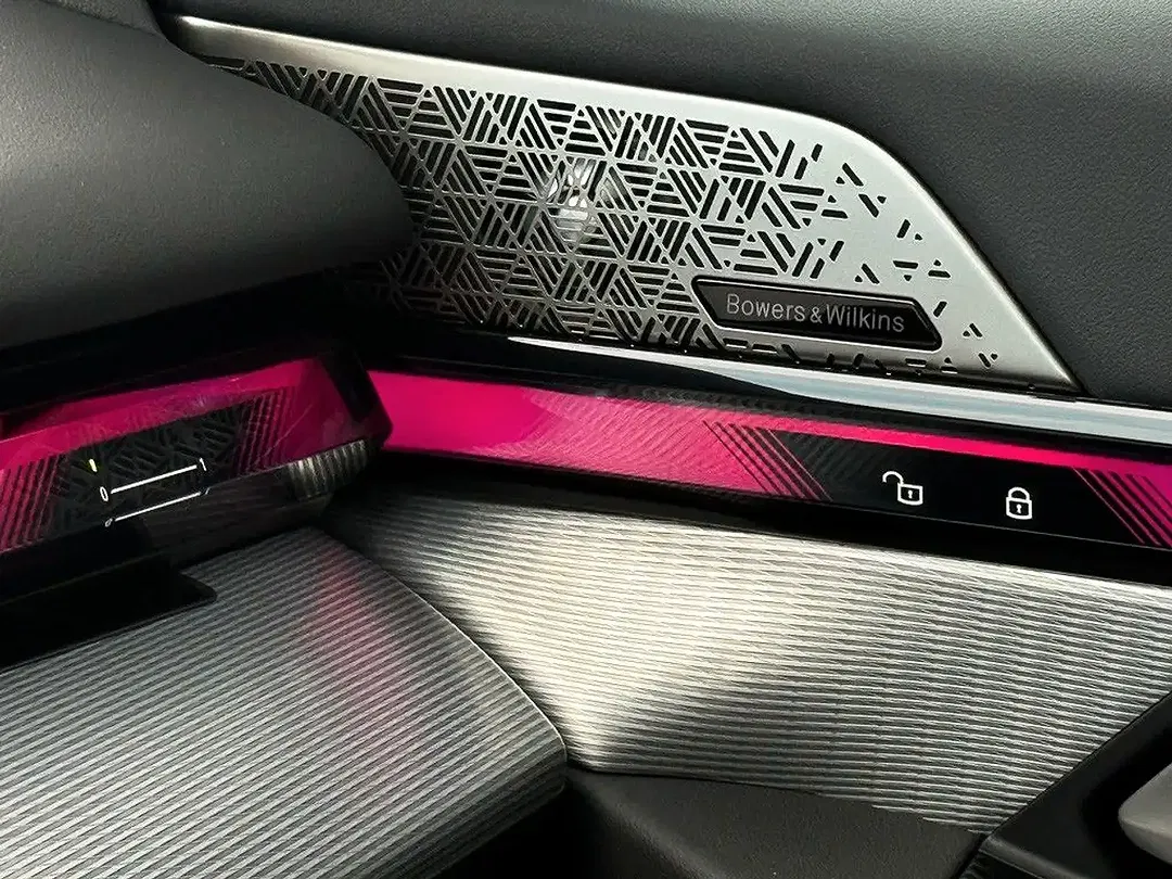 BMW 550 - Thumbnail 18