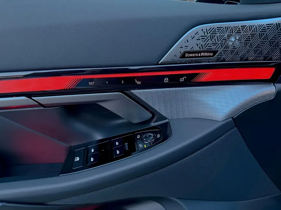 BMW 550 - Thumbnail 20
