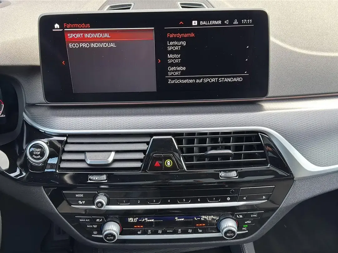 BMW 520 - Thumbnail 15