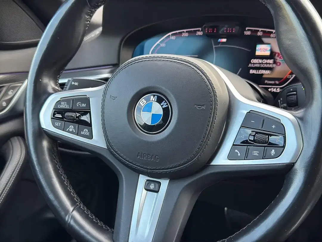 BMW 520 - Thumbnail 20