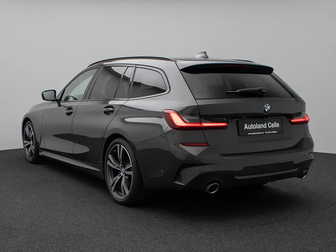 BMW 320 - Thumbnail 9