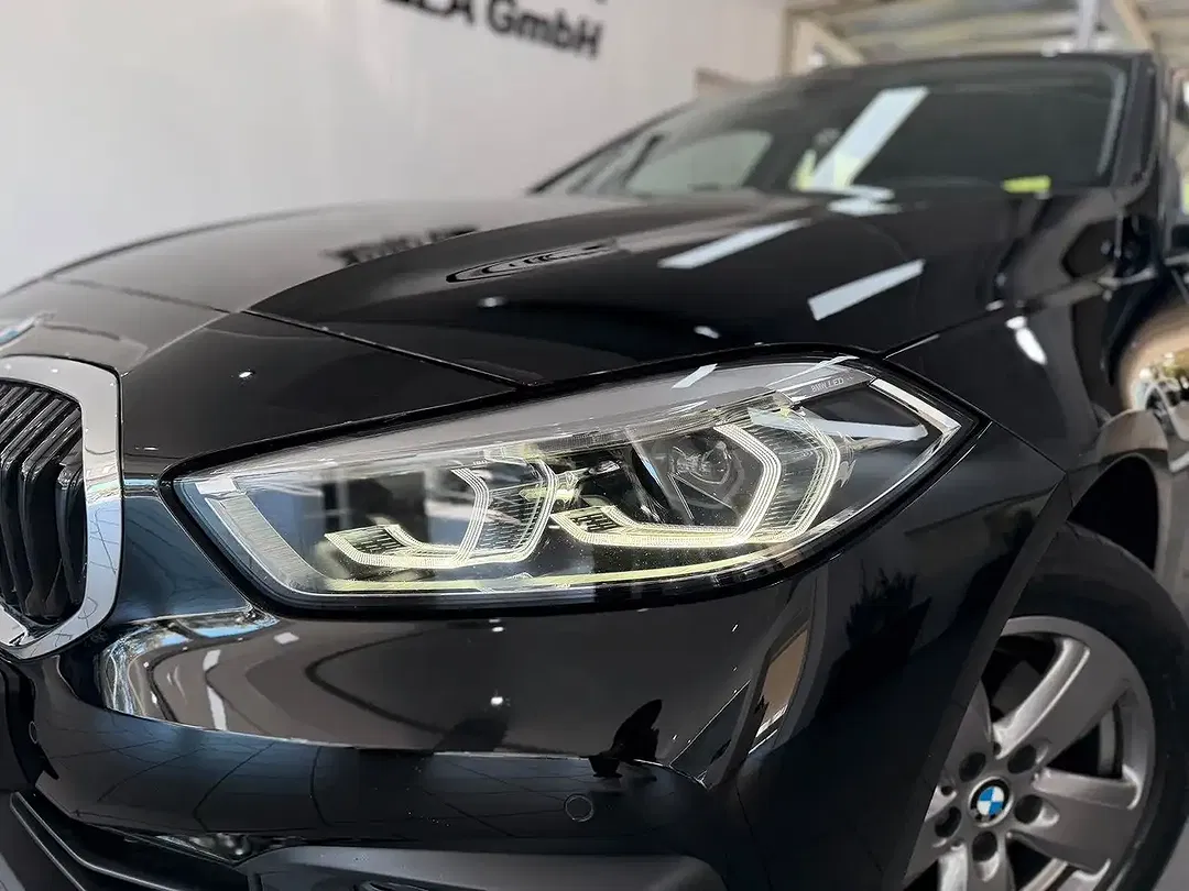 BMW 118 - Thumbnail 3