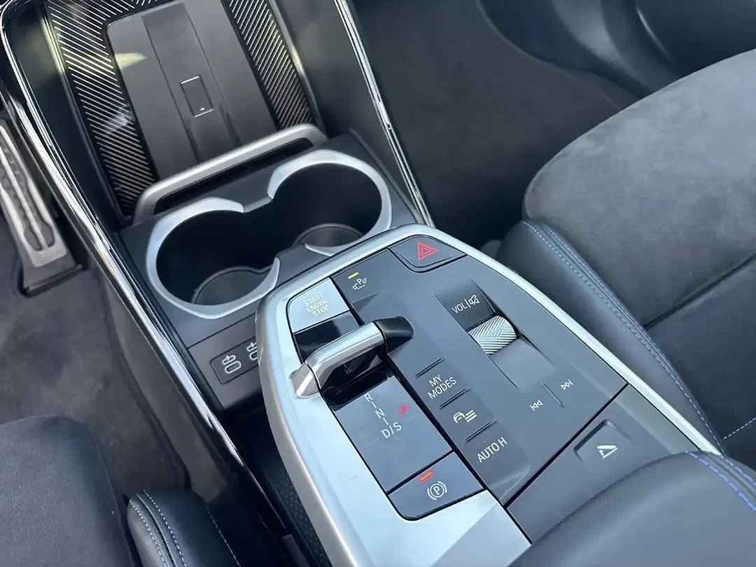 BMW X1 - Thumbnail 13