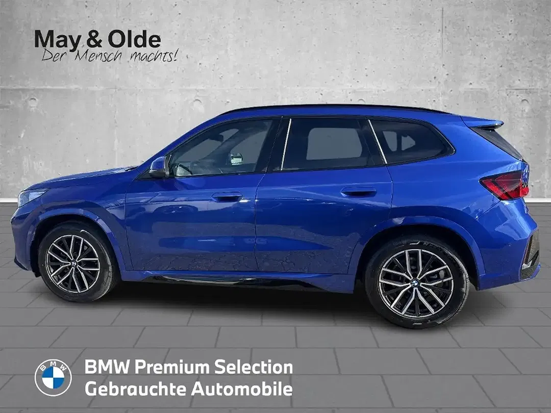 BMW X1 - Thumbnail 2