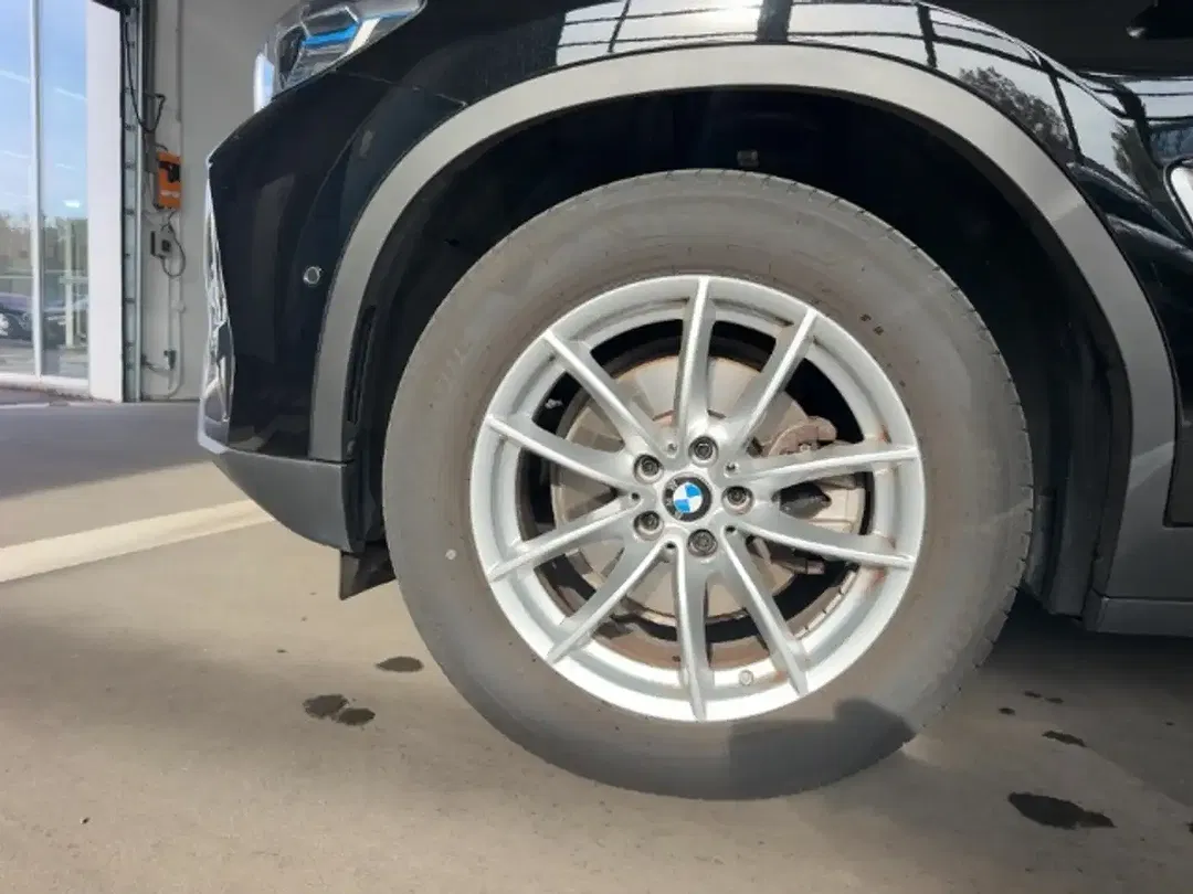 BMW X3 - Thumbnail 12