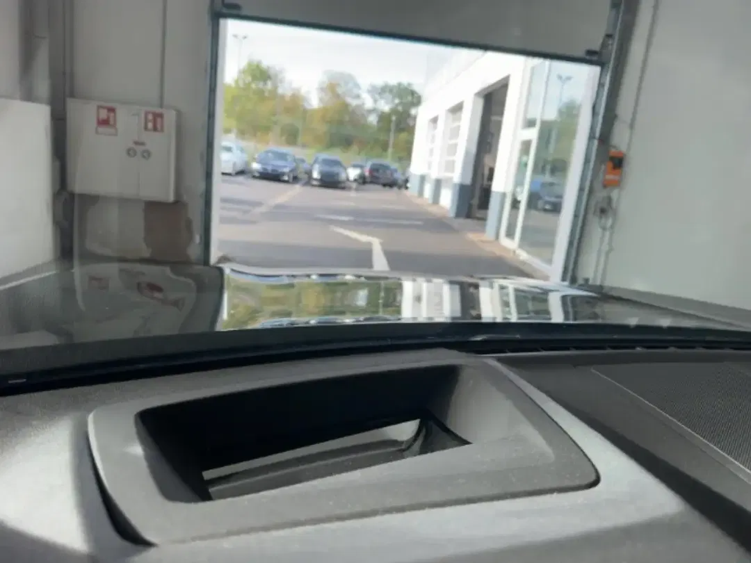 BMW X3 - Thumbnail 13