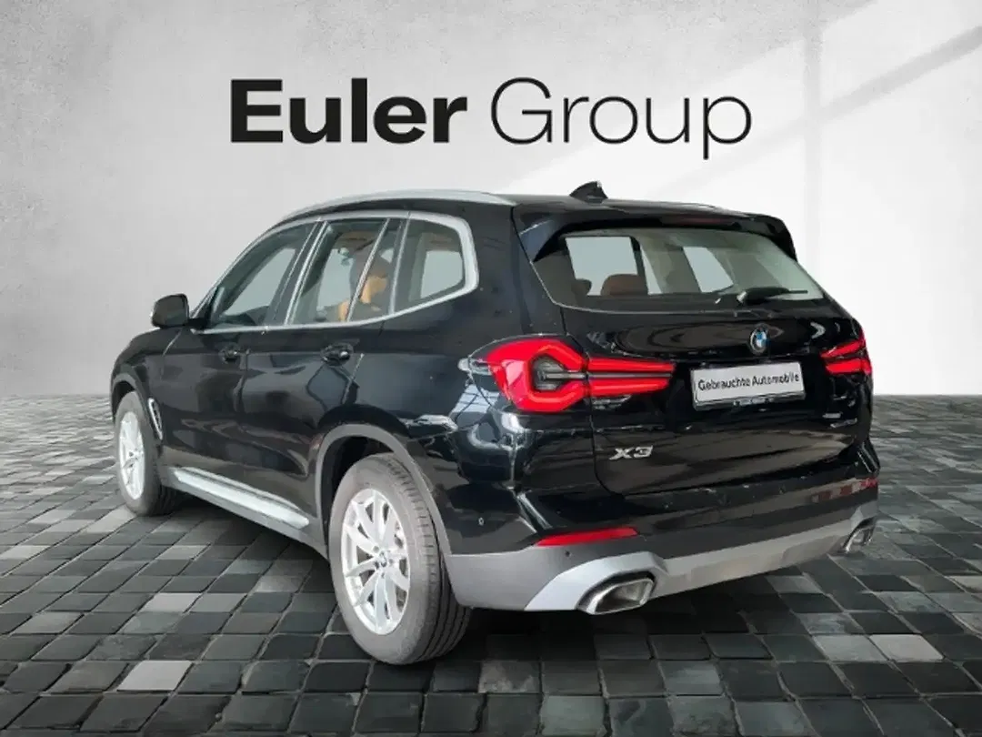 BMW X3 - Thumbnail 3