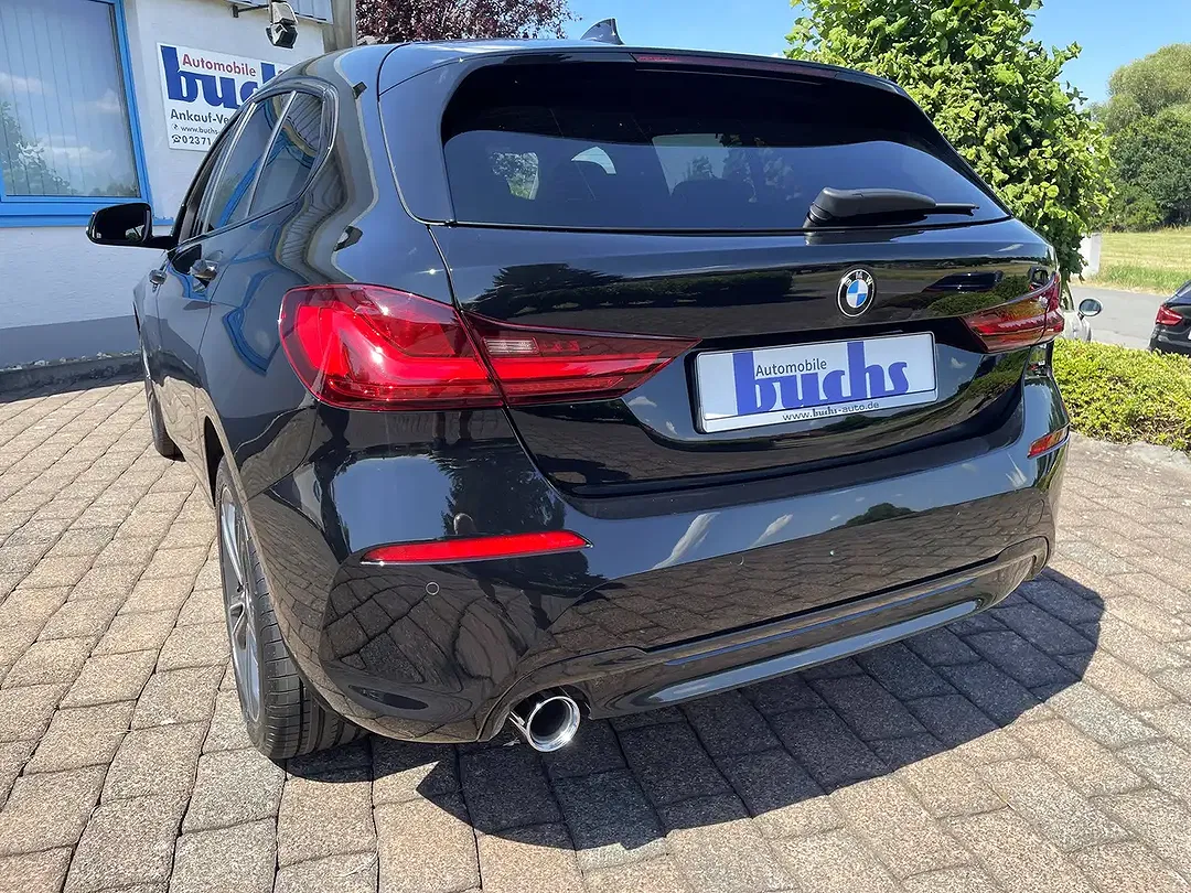 BMW 118 - Thumbnail 4