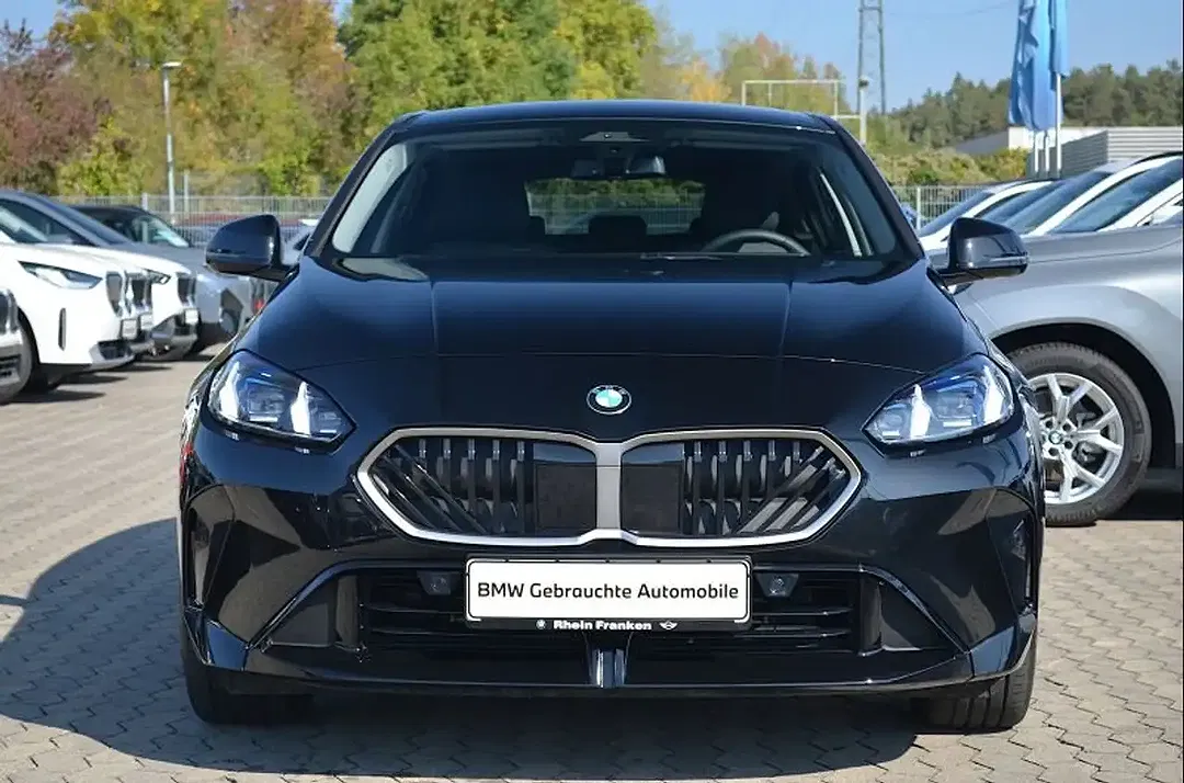 BMW 116 - Thumbnail 3