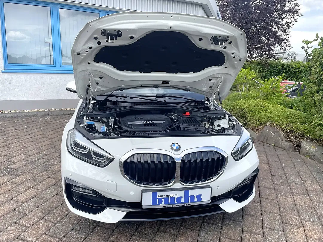 BMW 118 - Thumbnail 3
