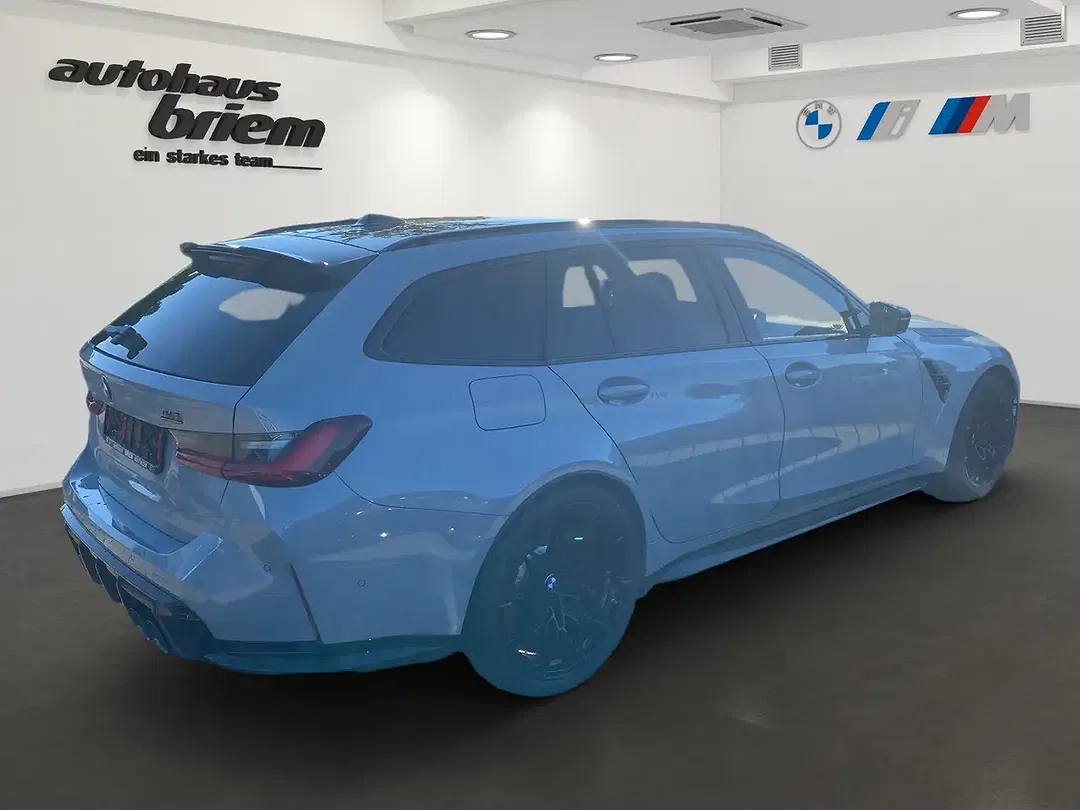 BMW M3 - Thumbnail 3
