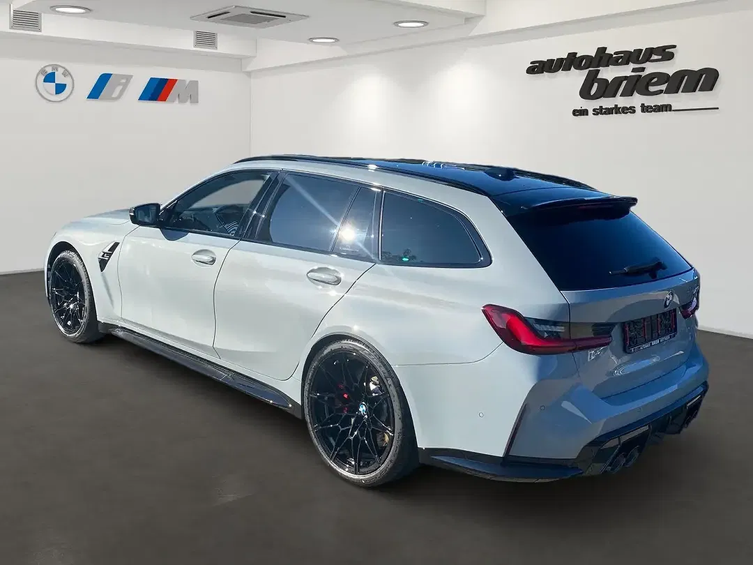 BMW M3 - Thumbnail 4