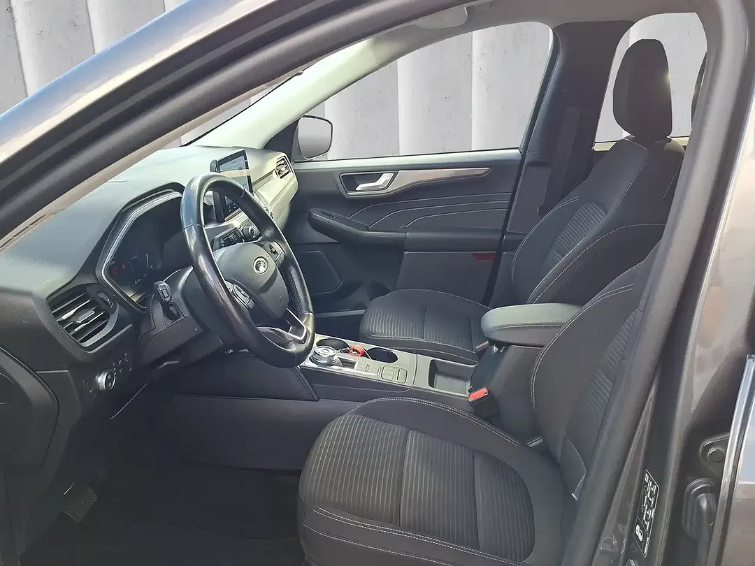 Ford Kuga - Thumbnail 10
