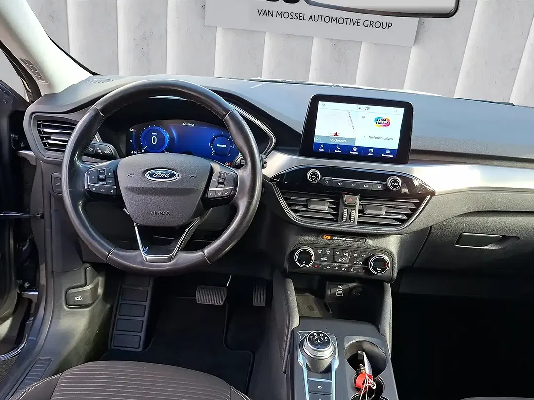 Ford Kuga - Thumbnail 12