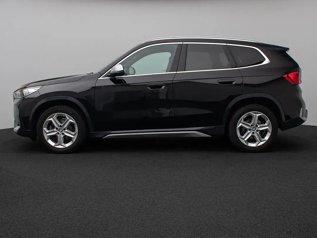 BMW X1 - Thumbnail 11