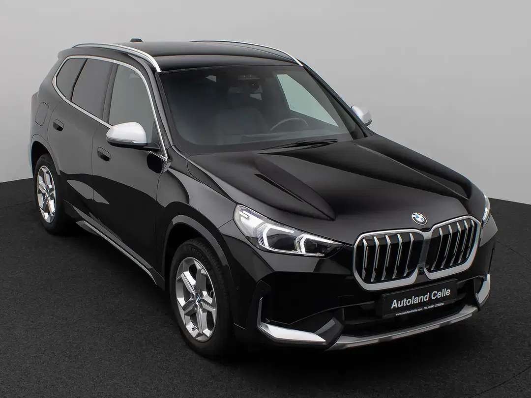 BMW X1 - Thumbnail 3