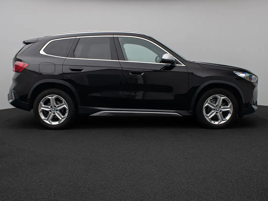BMW X1 - Thumbnail 5