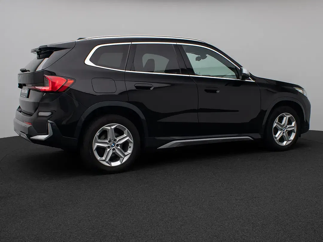 BMW X1 - Thumbnail 6