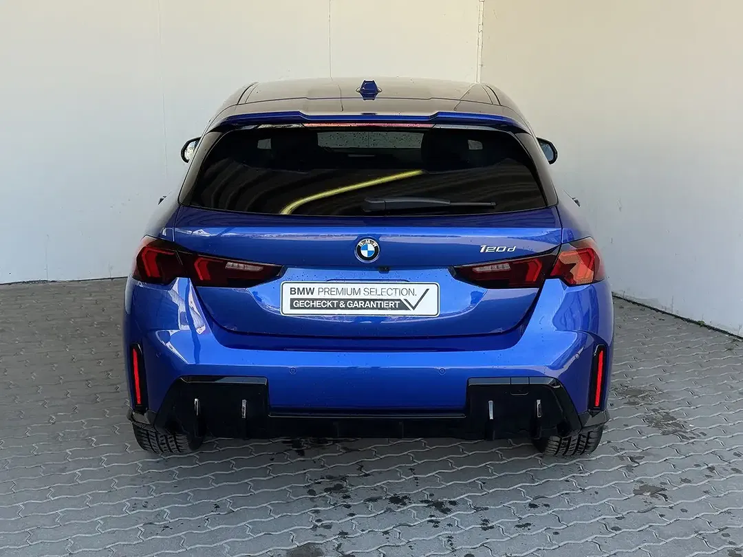 BMW 120 - Thumbnail 4